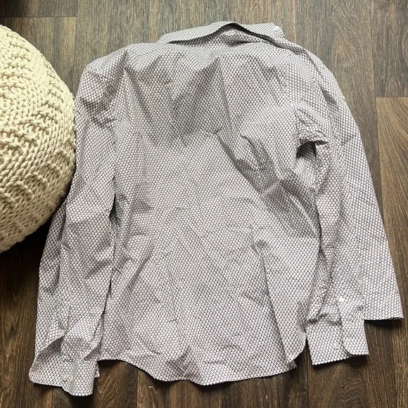 Express Patterned Button Up - Picture 4 of 4